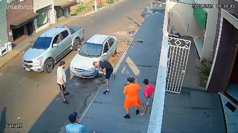 Policial de folga salva bebê engasgado em Tanabi; veja o vídeo