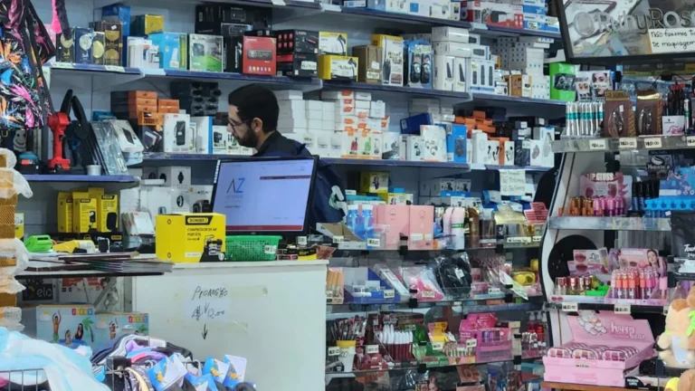 Operação fecha lojas na 14 de Julho por venda de falsificados