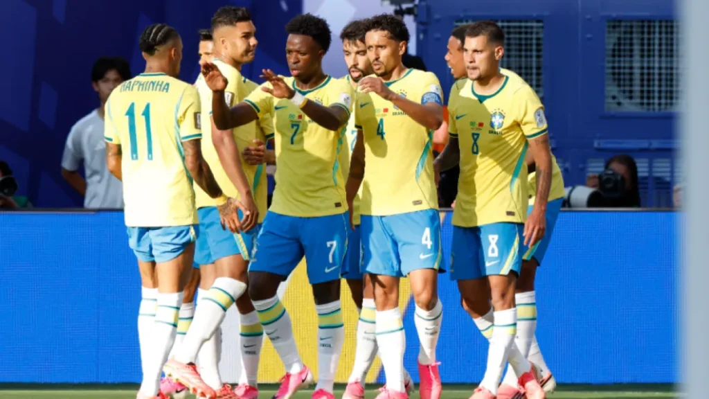 Brasil busca 1ª vitória na Copa contra Haiti com novidades