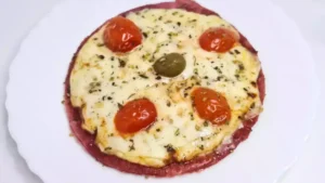Pizza de beterraba: receita nutritiva e vibrante para variar o cardápio