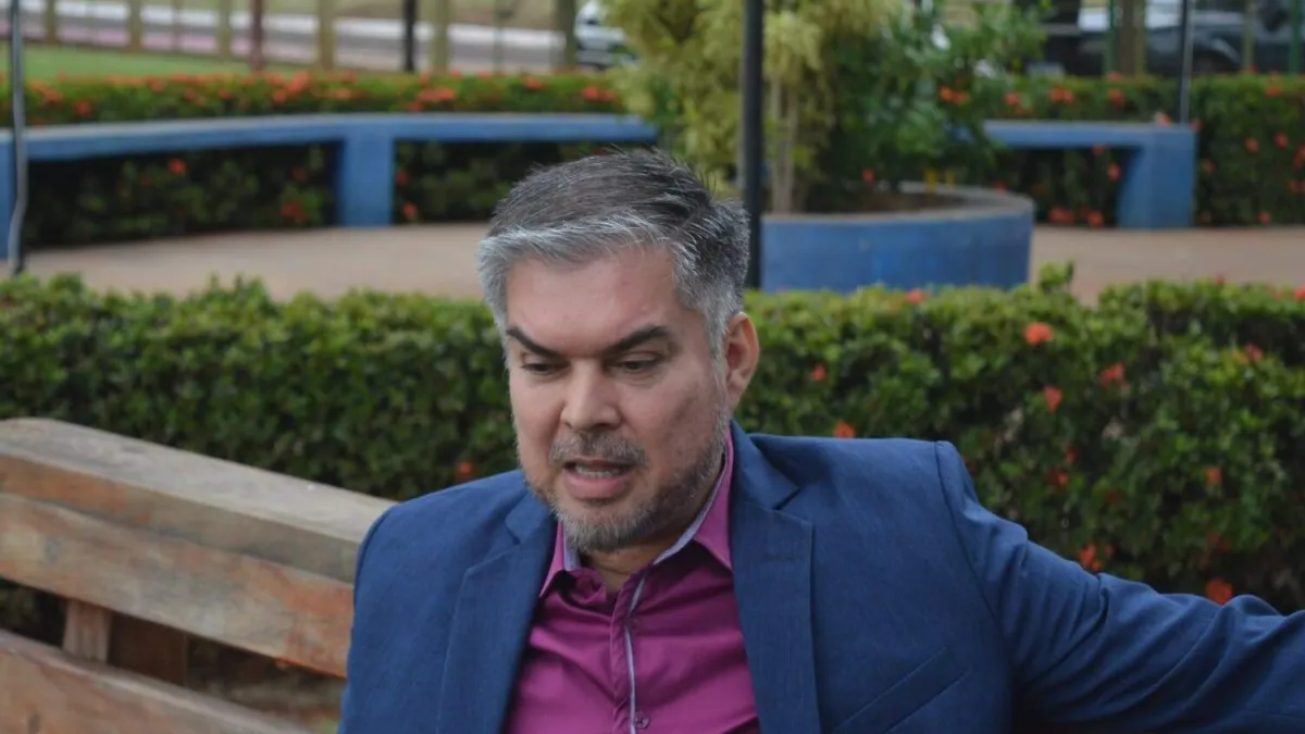 Transição em Terenos é pacífica, diz vice após Budke retornar