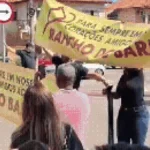 Despedida de Waldeny tem fogos e viola no Rancho do Barba