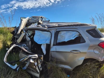 Três morrem em grave batida frontal na BR-463