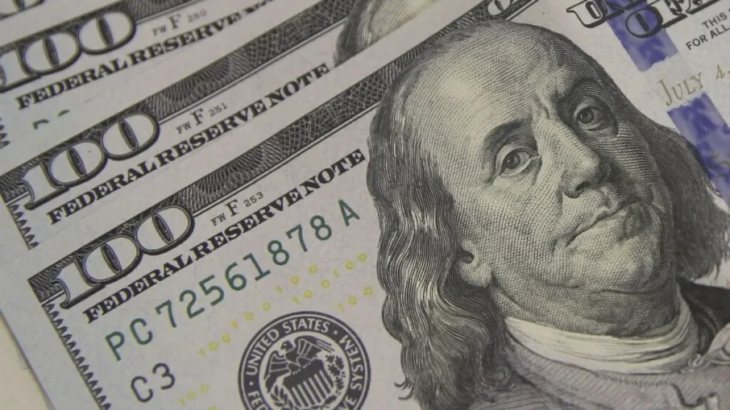 Dólar sobe a R$ 5,13 com tensão entre EUA e Irã