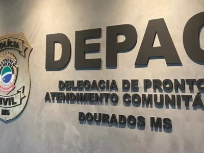 Jovem é baleado ao abrir porta de casa em Dourados