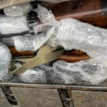 Policial paraguaio preso com 20 fuzis para o Rio de Janeiro