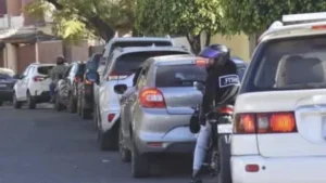 Crise na Bolívia: filas de 3 dias para abastecer