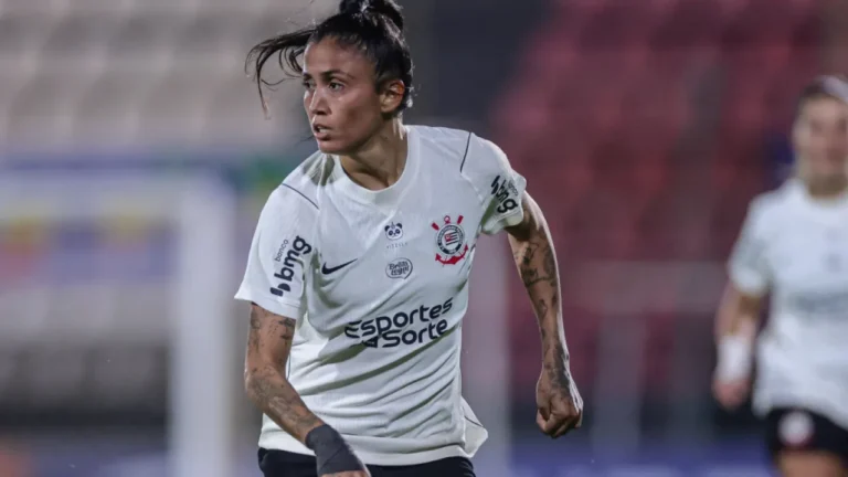 Corinthians empata e Fluminense goleia no Brasileirão Feminino